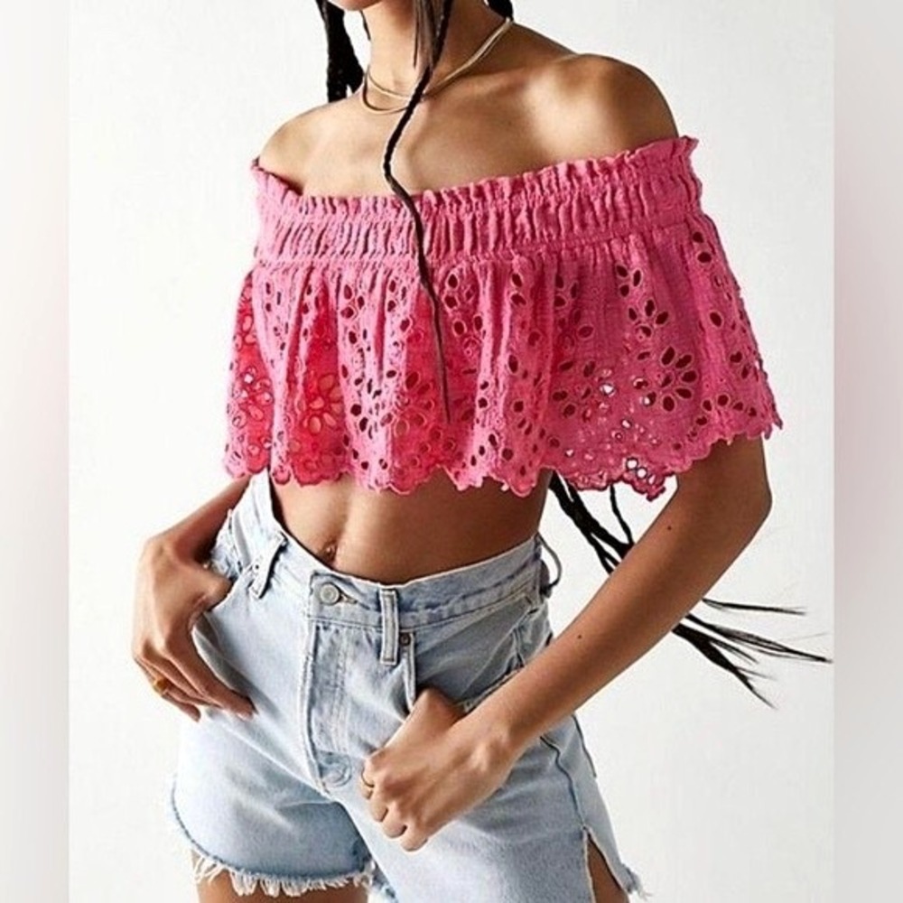 Free People One Perla Boho Coquette Eyelet Crop Top S Pink Cottagecore Beachy